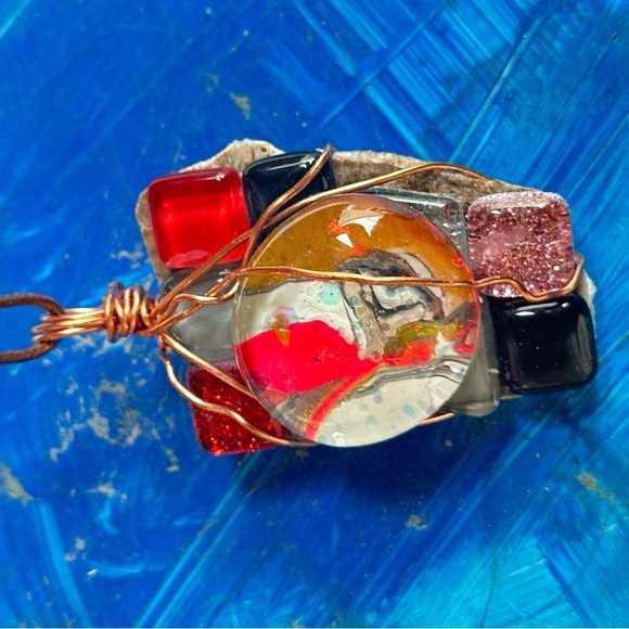 Colorful Wire-Wrapped Pendant - Picture 12 of 12